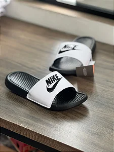 Chinelo NIKE slide -Preto+branco