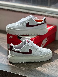 NIKE COURT VISION PLATAFORMA BRANCO|VINHO