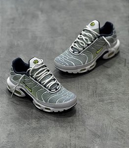 Tenis Nike Air Max Plus Pebble Grey Lime
