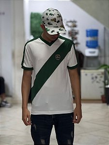 CAMISETA LACOSTE PARIS FAIXA DIAGONAL- BRANCA/VERDE