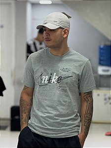 Camiseta Nike Sportswear T-Shirt - IH1141-063