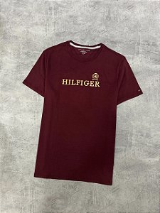 Camiseta  tommy vinho edição letreiro 2026