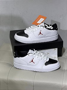 TÊNIS JORDAN COURT CONNECT LOW- BRANCO+VERMELHO