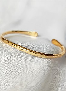 Bracelete com design martelado - Patrícia