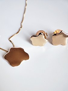 Conjunto de brinco e colar com pingente orgânico - Paula