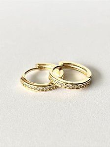 Brinco argola microcravejada com zircônias cristal - Celina