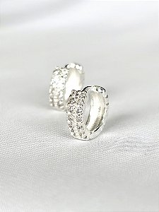 Argola cravejada com zircônias em Prata 925 - Lorena