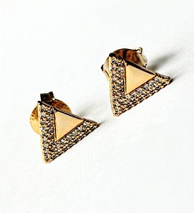 Brinco Triangulo microcravejado em zircônia  - Gala