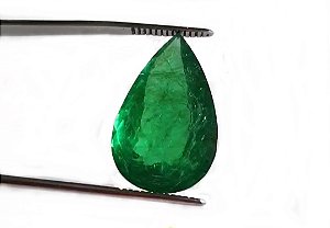 Gema Esmeralda Lapidada Gota Extra - Cut Emerald quality Drop Form