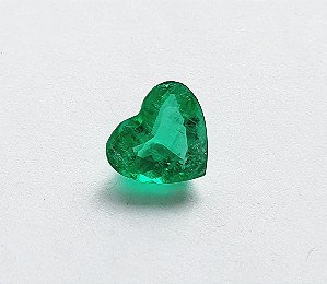 Pedra Esmeralda Lapidada AAA Coração Extra - Cut Emerald Extra Quality Heart Form AAA