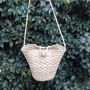 Bolsa Meia lua Infantil Luísa em Palha