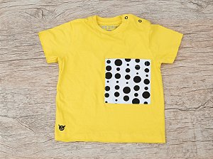 Camiseta Big Pocket ♡ Amarela com Bolinhas