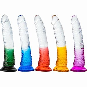 Prótese peniana de silicone em degrade com formato de glande e possui ventosa 20x3,3cm