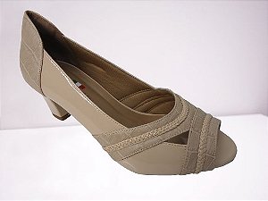 Sapato peep-toe indiana bistrô, sintético, detalhes croco e tranças, salto bloco 4 cms.