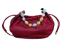 Bolsa VINHO, detalhe alça mão resina colorida