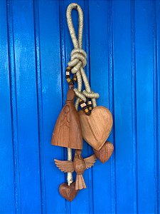 Colar de Mesa e Parede Penca Divino, Aparecida e Corações (60cm)