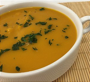 Sopa creme de abobora com carne seca (400g)