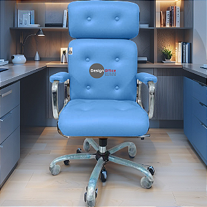 Cadeira Original Eames Presidente com Rodinhas Cromadas e Anti Risco Linha Capa em Madeira Escura ou Clara - Azul Bebê