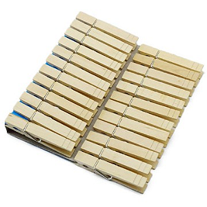 PRENDEDOR DE ROUPA EM MADEIRA