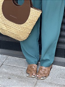 Mule Lays