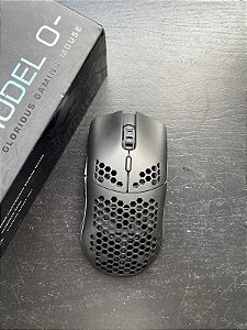 Mouse Model O- Glossy Black (OPEN BOX)