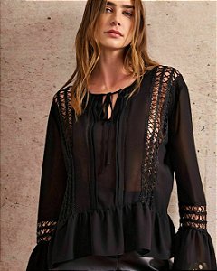 Camisa Chiffon Renda