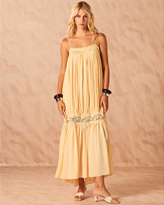 Vestido Chiffon Aplique Guipure