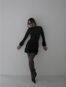 Vestido Malha com Detalhe Pelos