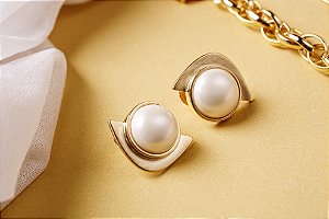 Brinco Pérola detalhe Riscado