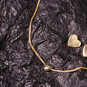 Gargantilha Carina de Coração Brilhante