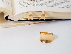 Brinco Ouro Fosco Meia Argola