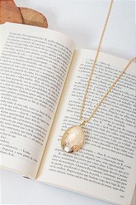 Relicário Ouro Oval