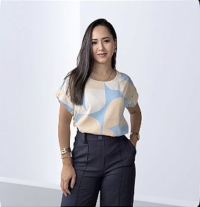 BLUSA MANGA DOBRADA EM VISCOLINHO