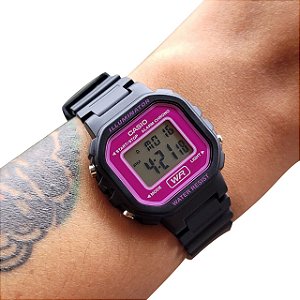 Relógio Casio Mini Digital La-20wh-4adf Feminino Illuminator