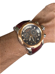 Relógio Masculino Invicta 32958 Venom Reserve Swiss Movt Aço, Ouro Rosa Dourado