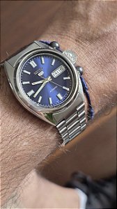 Relógio Masculino Seiko 5 Mostrador Azul