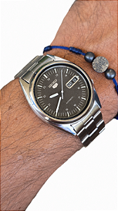 ⌚️ Seiko 5 Honeycomb Preto 🔥 Automático Calibre 7S26 😱 Relógio LINDO dos Anos 2000!