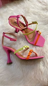 Sandália Fivelas Color