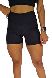 Short luxo essence liso preto