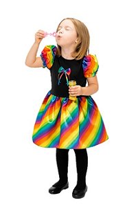 2006 - Vestido Infantil Bruxinha Arco-Íris em Cetim