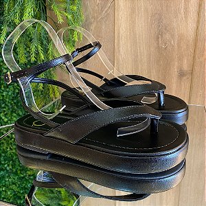 Sandália Offline Chinelo Preto de Amarração 557823261