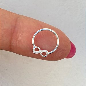 Piercing Infinito Cravejado