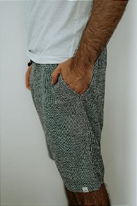 Bermuda Rústica Koa - Preto e Branco