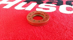 Retentor do virabrequim lado esq. Husqvarna WR 125 98-07