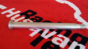 Eixo da roda traseira Husqvarna WR-CR