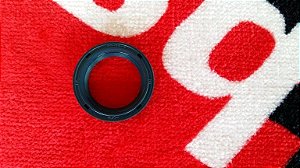 Retentor do eixo do pedal de partida Husqvarna WR-CR