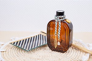 Difusor de Aroma com Bandeja | Romã e Hibisco