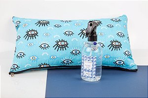 Água Aromática e Almofada Baguete 45x25x13 cm - Bons Fluídos e Olho Grego
