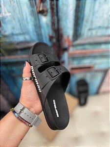 Slide Normaii Fivela Preto