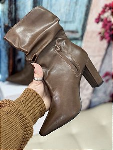 Bota Santa Karmem Slouch Marrom